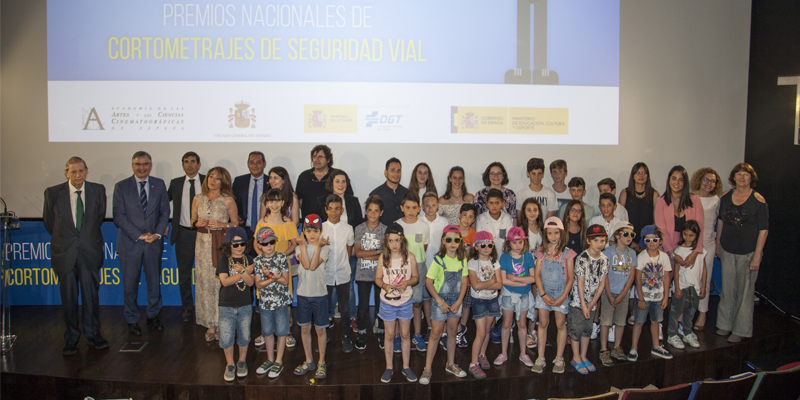 ENTREGA DE PREMIOS DE LA VI EDICIÓN DE CORTOMETRAJES DE SEGURIDAD VIAL DE RACE Y Goodyear